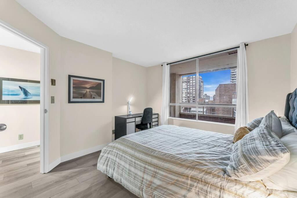 Beautiful City Two Beds Suite With Free Parking Vancouver Eksteriør billede